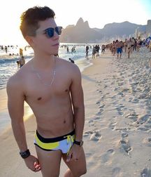 speedos 59017e400a891.jpg