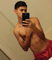 I photographed in my underwear for you 5908a99b76d8a.jpg