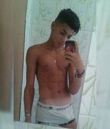 I photographed in my underwear for you 5908a9a11f0b6.jpg