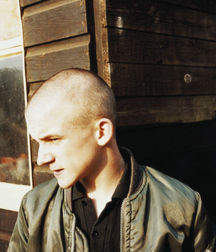 Boys with their shaved head (no porn) 590c17f085cf6.jpg