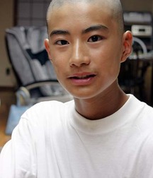 Boys with their shaved head (no porn) 590c17f54969a.jpg