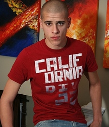 Boys with their shaved head (no porn) 590c18018233a.jpg
