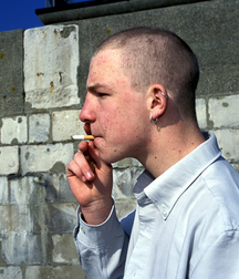 Boys with their shaved head (no porn) 590c18117697e.jpg