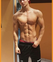 Boys with a beautiful chest and gorgeous abdominal 590cbae704038.jpg