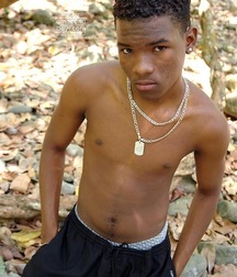 Boys with a beautiful chest and gorgeous abdominal 590cbaf51bed9.jpg