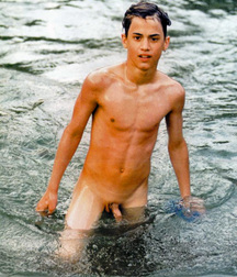 Boys in the sea 59120f818a40c.jpg