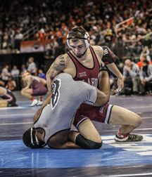 Beautiful pictures with guys making the fight (no porn) 59129f6e57ae9.jpg