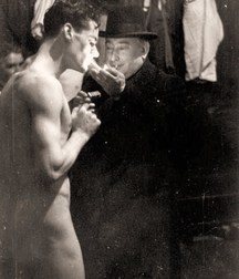 Ancient nudity 591780254d6d2.jpg
