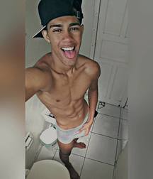 Guys who just wear the panties 5929027259294.jpg