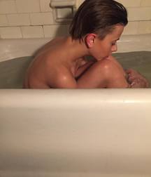 A nice warm bath 5929af9803113.jpg
