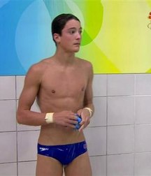 speedos (no porn) 593561c2d44b9.jpg