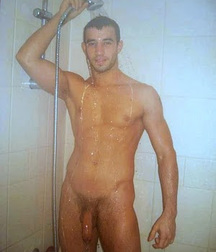 First a nice shower after ..... 593eff674daab.jpg