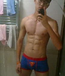 Selfie of boys in panties 5945325ae5942.jpg
