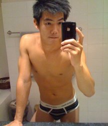 Selfie of boys in panties 5945325e39573.jpg