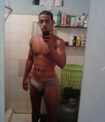 Selfie of boys in panties 59453263bb609.jpg
