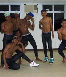 Guys from South America (no porn) 594532bb4f839.jpg