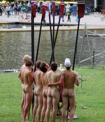 All the guys are seen from behind 5947dbf0e5980.jpg
