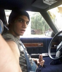 Masturbating in a car 594d53aad6aaf.jpg