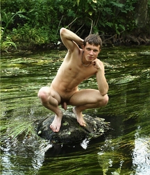 Beautiful pictures of boys and water 594d54c2de1d2.jpg