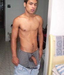 latin guy  with big dick 5952b5109c20b.jpg
