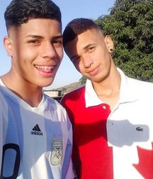 Pairs of Brazilian friends 595905735a845.jpg