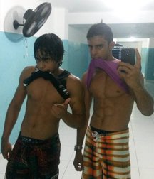 Pairs of Brazilian friends 5959057cd8521.jpg