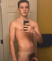 Selfies caucasian nude guys 595d191271410.jpg