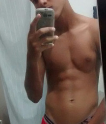 Selfies boys in panties 595d196891d79.jpg