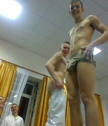 Guys show their chest (no porn)