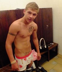 Guys show their chest (no porn) 595fe22dc5621.jpg