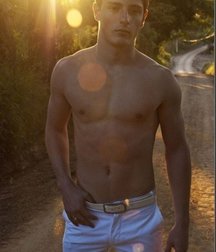 Guys show their chest (no porn) 595fe231b5616.jpg
