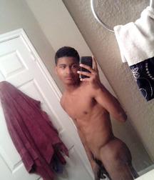 Black guys doing selfies 59651cf67287e.jpg