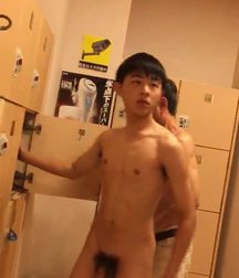 In the local dressing room 5973209eac1df.jpg