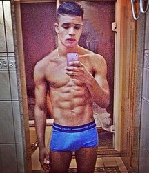 Selfies boys in panties 59763fc07422a.jpg