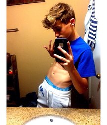 I see my abdominal muscles (seflies) 597af7d818e76.jpg