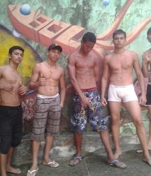 Groups of wonderful guys 597cf7de3398f.jpg