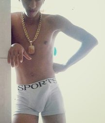 Hard and long in the underpants 59824d60a08fc.jpg