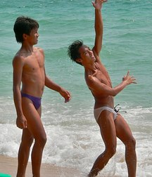 The boys on the beach (no porn) 5984aadd970d9.jpg