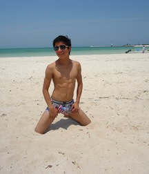 The boys on the beach (no porn) 5984aaeeedbdc.jpg
