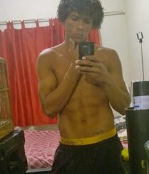 selfies no nude 5996036ba9d6c.jpg