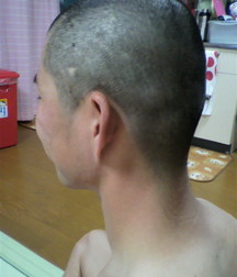 Boys with a completely shaved head 5999daba279f4.jpg