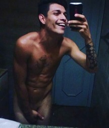  selfies decency 599f059b3a724.jpg