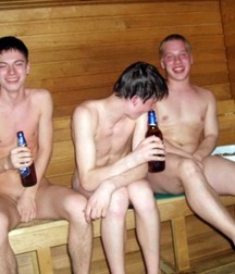 boys in the sauna (real situations) 59a05366d4d80.jpg