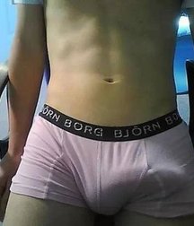 something big in the underpants 59b582db50660.jpg