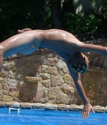 dive into the water in freedom 59b6e5985e8ba.jpg