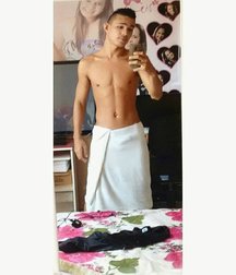 covered by the towel 59ba61a2d7f4d.jpg