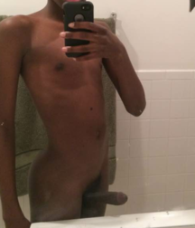 nice selfies black 59be32f49717a.png