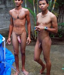 very intimate friends 59c13f3cc8846.jpg