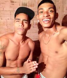 two very beautiful guys 59d3a7b5d97cb.jpg