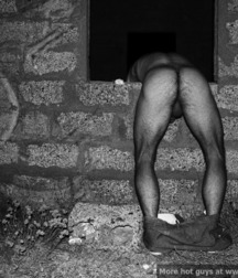 black and white not porn 59d7a52581aed.jpg